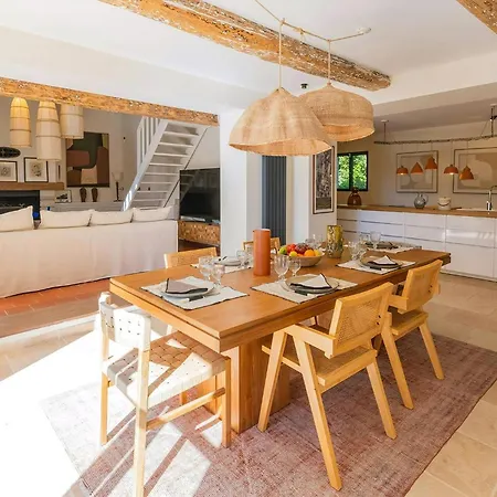 Refuge In Garrigue Facing The Alpilles Tatil Evi *